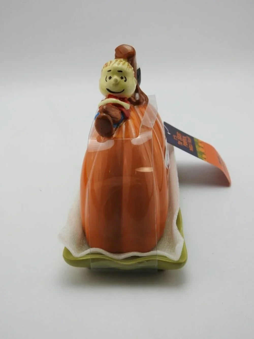 Peanuts Great Pumpkin Charlie Brown Snoopy Linus Ceramic Butter Dish New